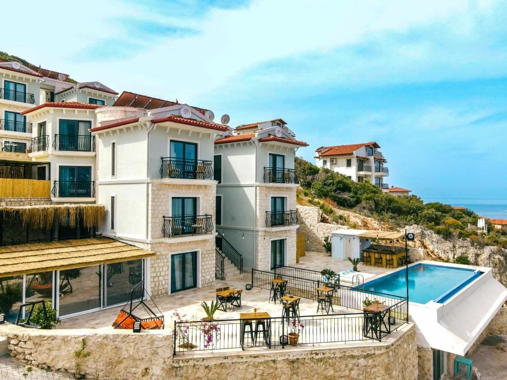 WhatsApp Image 2024-02-06 at 11.42.38 AM (9)