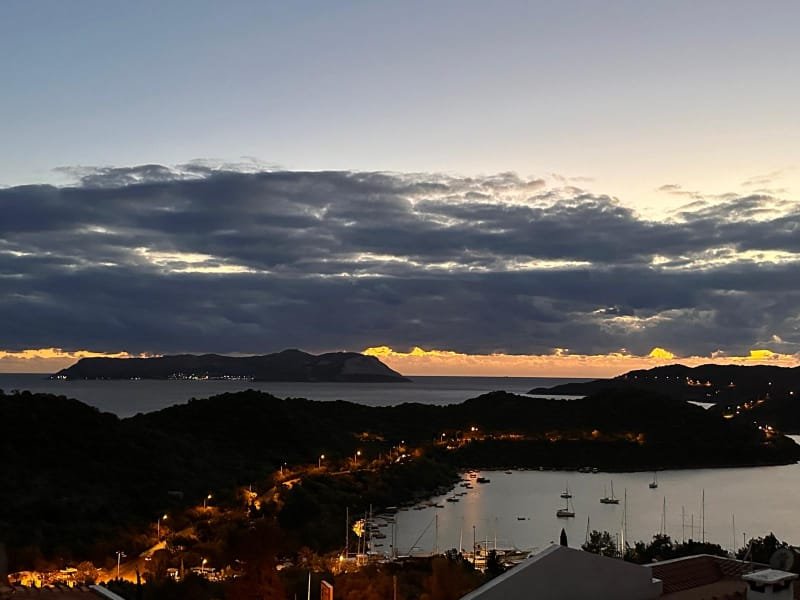 kas-estate-agent-photo-full-006474