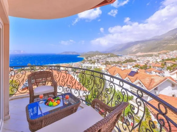 2BR for Long-Term Rent in Kaş Center